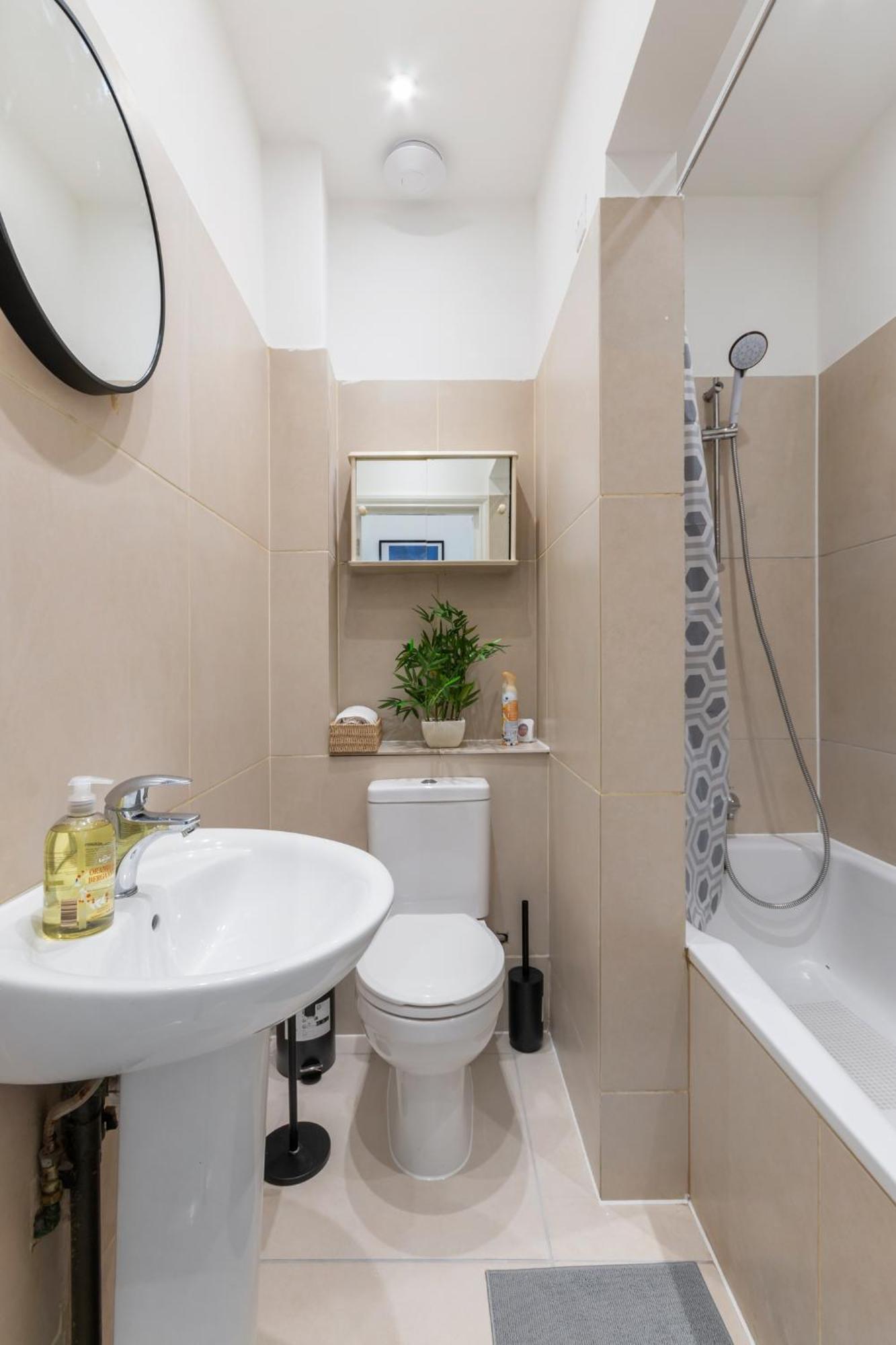 Tranquil City Apartment In Londres Extérieur photo